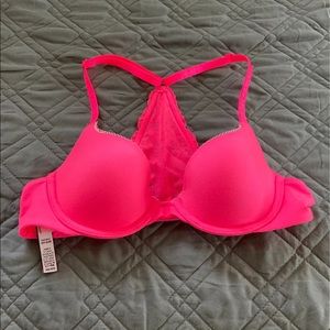 Victoria’s Secret Body front close bra